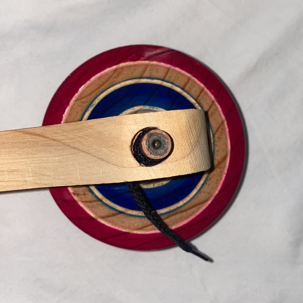Large spinning top - Picture 4 of 5